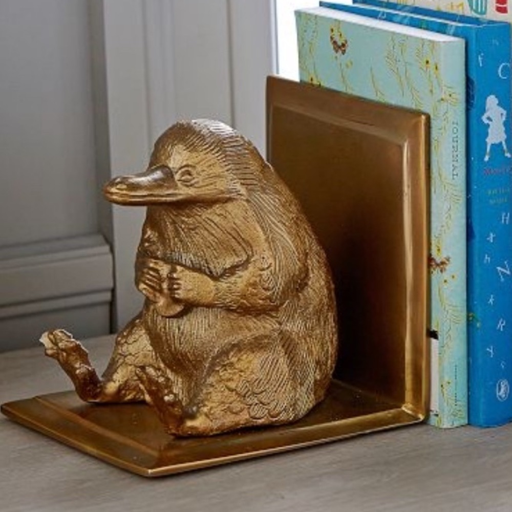 ISO (in search of) Please Do Not Buy Listing Niffler Bookend